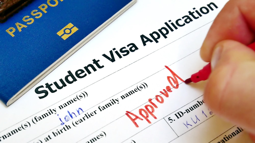 Los errores más comunes al solicitar una visa estudiantil (y cómo evitarlos)