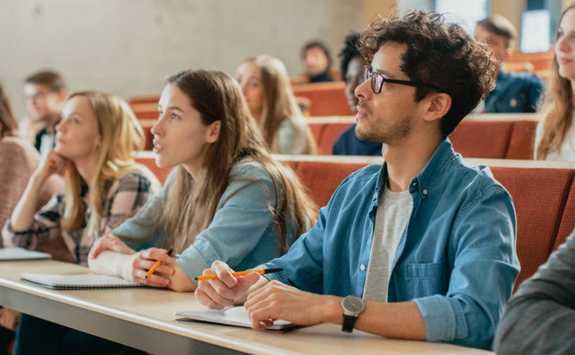 ¿Tener Bachillerato Internacional me ayuda a estudiar en el extranjero? Mitos y realidad